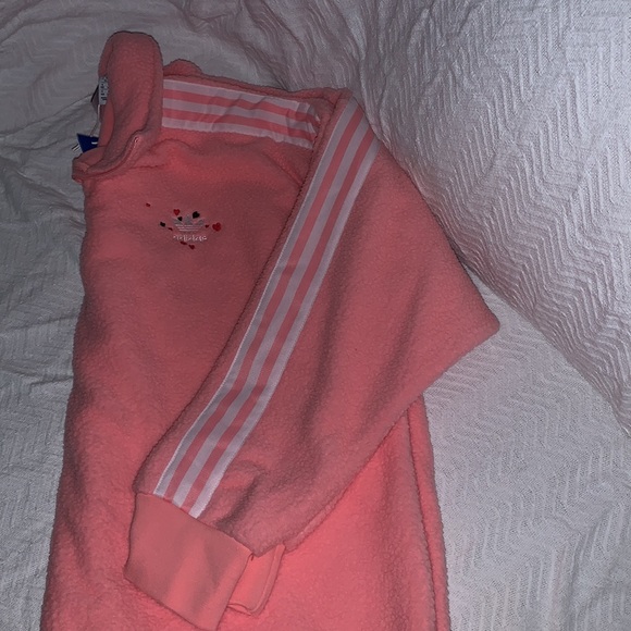 💕Adidas Pink Sherpa Pullover- Special Edition - Picture 3 of 5
